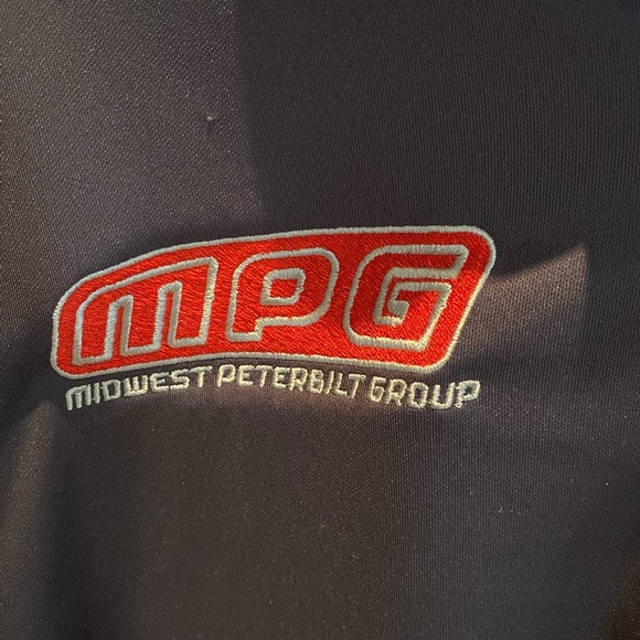 Two pack Peterbilt dealership shirts! - Picture 10 of 11